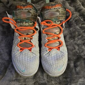 Diana Taurasi x Nike LeBron 18 'GOAT Vision' Iconic Size 9